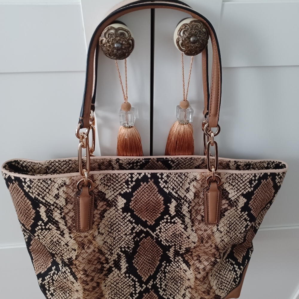 Coach bag - Picture 7 of 11